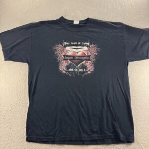 VTG Gildan T Shirt Mens XL Black August Christopher She's Tired Of‎ Trying Heart